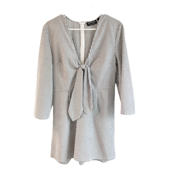 The Fifth Label Devotion Gray White Seersucker V Neck Dress Size XL - Picture 1 of 10